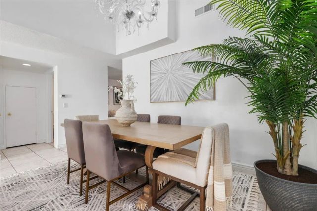 26 Helena 69, Irvine, CA 92604