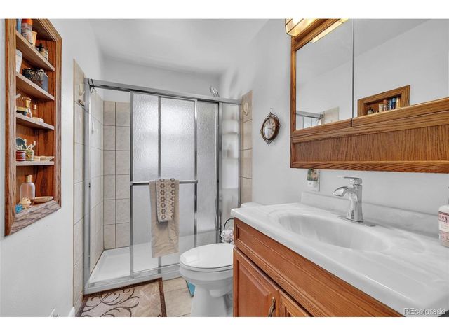1550 S Ash St, Denver, CO 80222