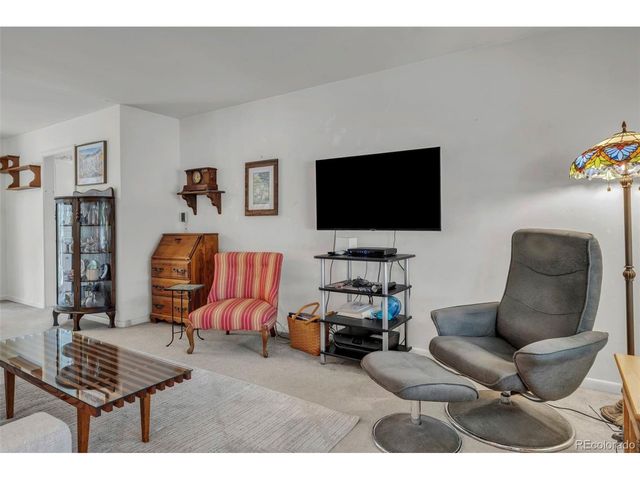 1550 S Ash St, Denver, CO 80222