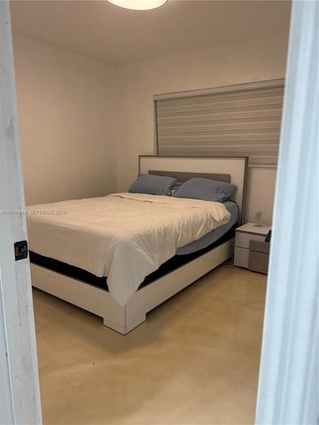 12545 SW 31st Ter, Miami, FL 33175