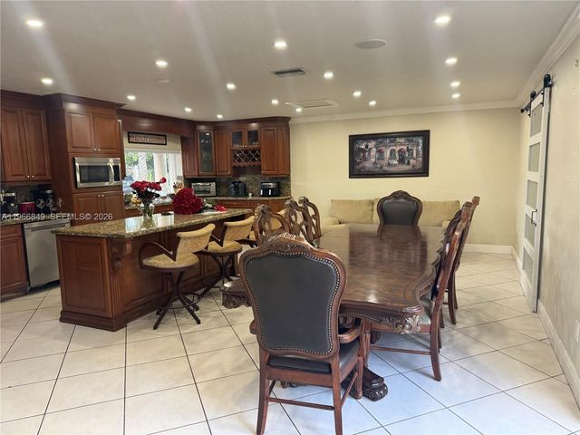 12545 SW 31st Ter, Miami, FL 33175