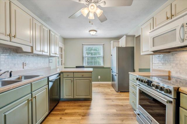 6618 Bryant CIR, Roanoke, VA 24019