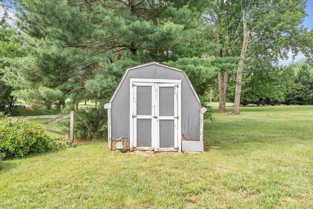 6618 Bryant CIR, Roanoke, VA 24019