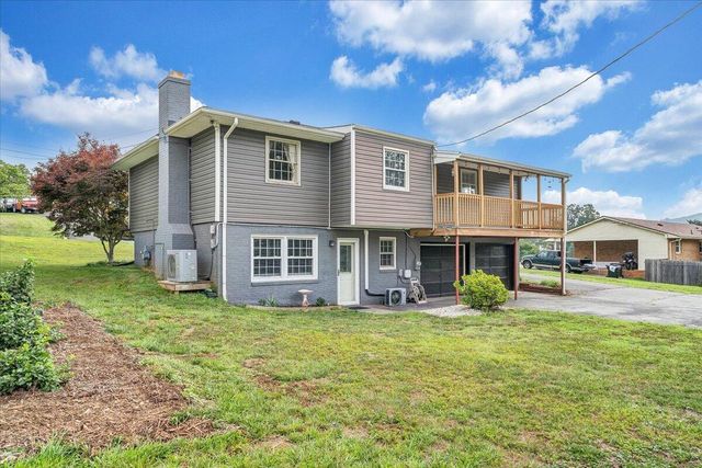 6618 Bryant CIR, Roanoke, VA 24019