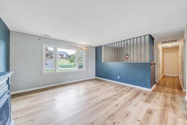 6618 Bryant CIR, Roanoke, VA 24019