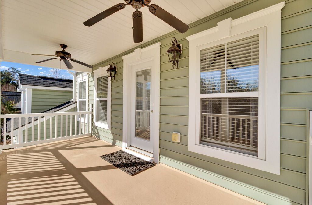 Image 46 of property listing at 1010 Mount Whitney Drive, Summerville, SC 29483