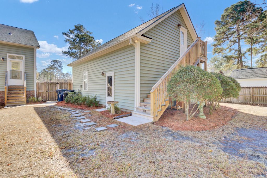 Image 54 of property listing at 1010 Mount Whitney Drive, Summerville, SC 29483