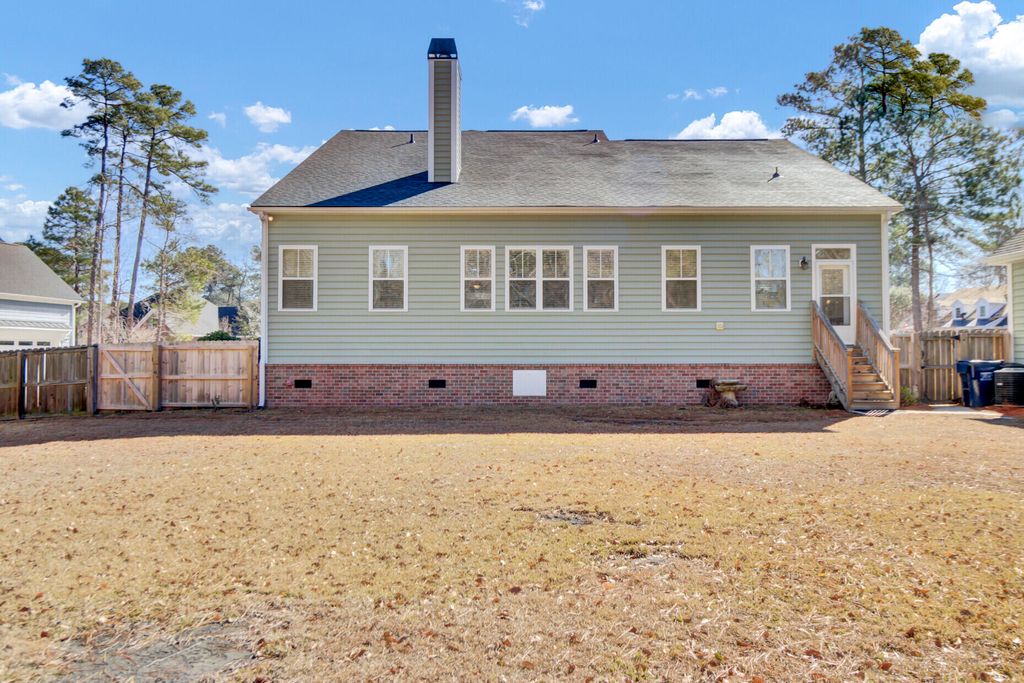 Image 62 of property listing at 1010 Mount Whitney Drive, Summerville, SC 29483