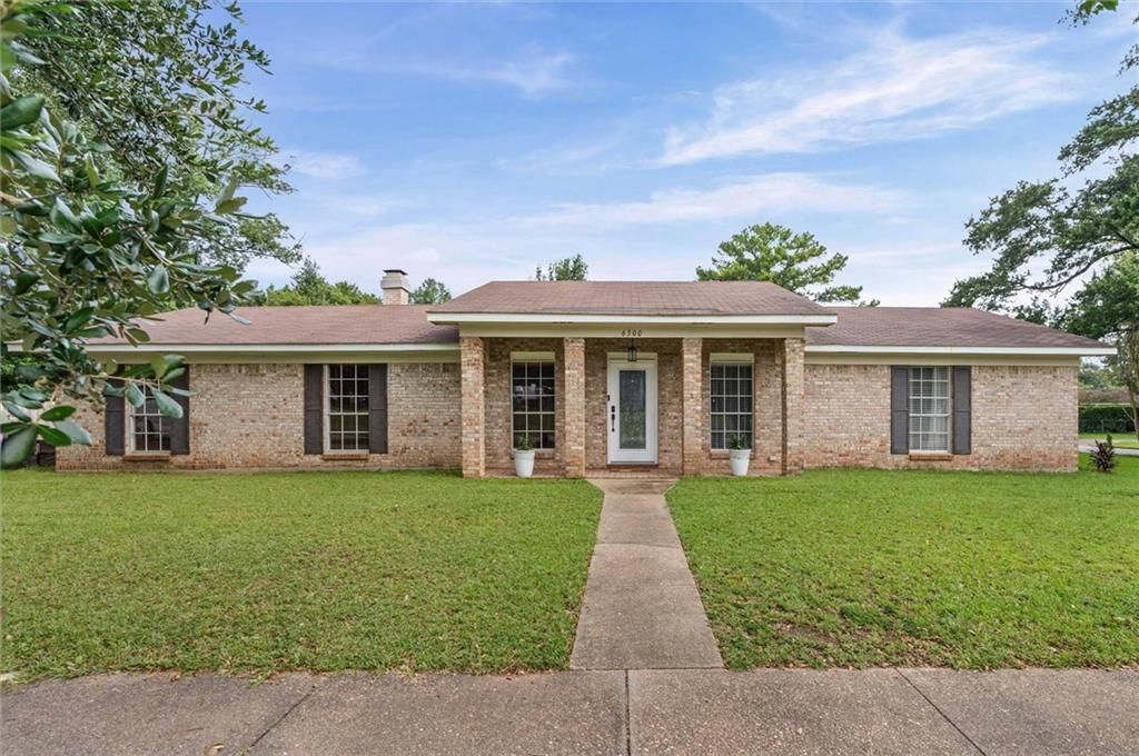 6300 Cottage Hill Road, Mobile, AL 36609 — exterior