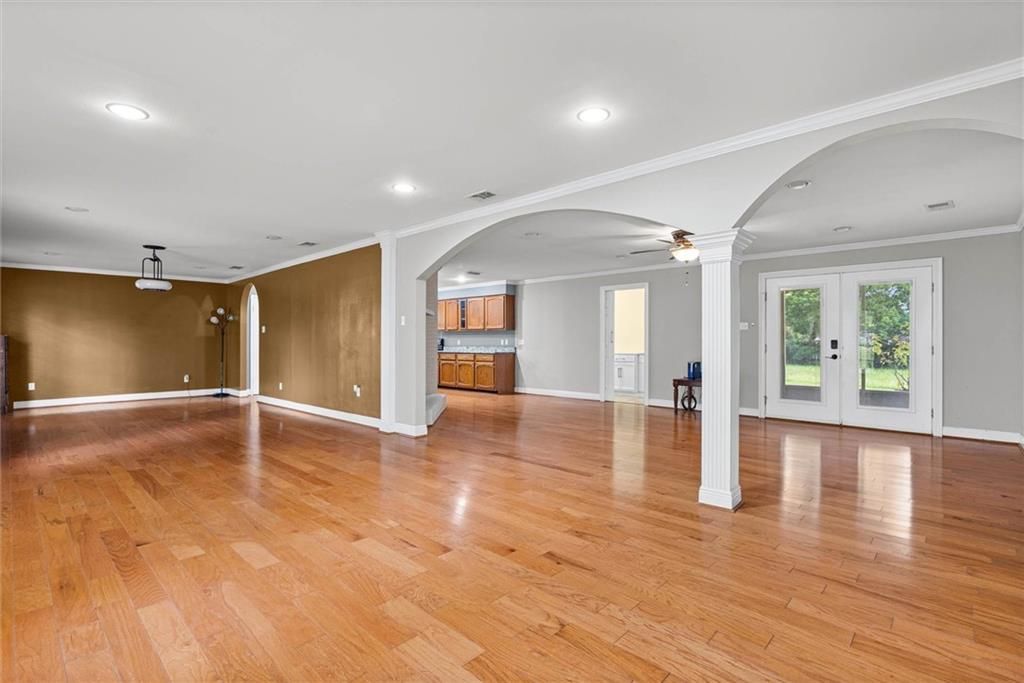 6300 Cottage Hill Road, Mobile, AL 36609 — photo 2