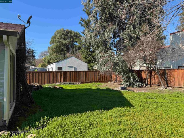 212 Babette Ct, Pleasant Hill, CA 94523