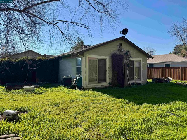 212 Babette Ct, Pleasant Hill, CA 94523