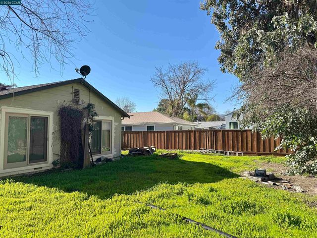 212 Babette Ct, Pleasant Hill, CA 94523