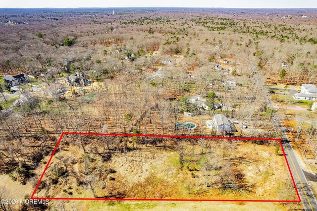 496 Clearstream Road, Jackson, NJ 08527