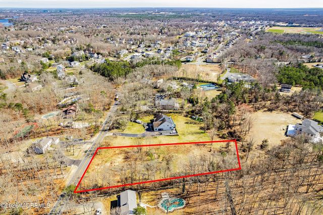 496 Clearstream Road, Jackson, NJ 08527