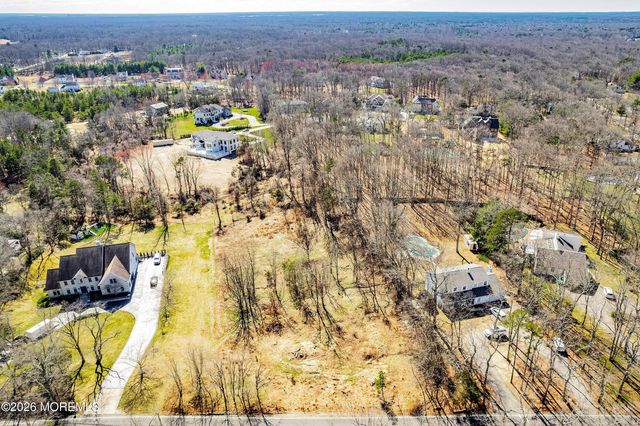 496 Clearstream Road, Jackson, NJ 08527