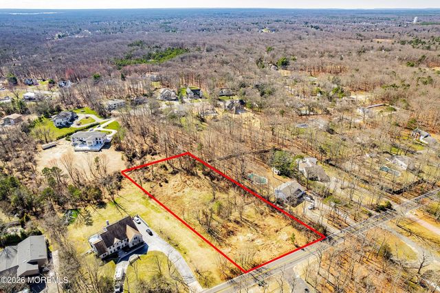 496 Clearstream Road, Jackson, NJ 08527