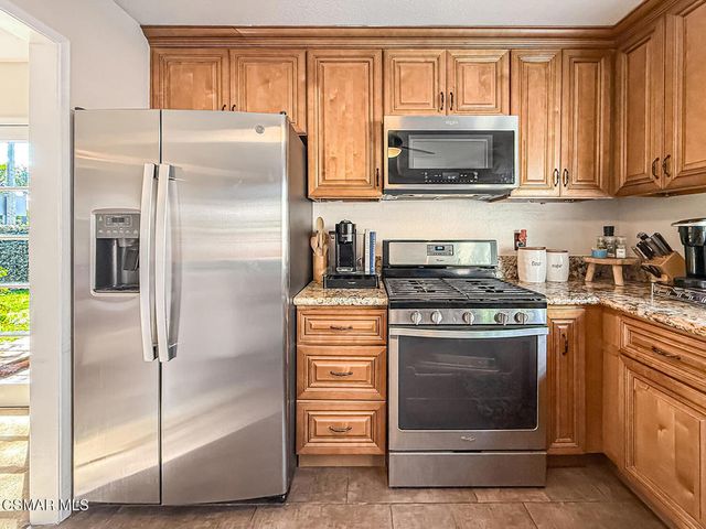 1807 Stoneman Street, Simi Valley, CA 93065