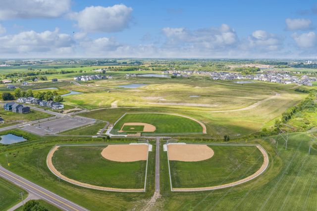 9827 49th Place NE, Saint Michael, MN 55376