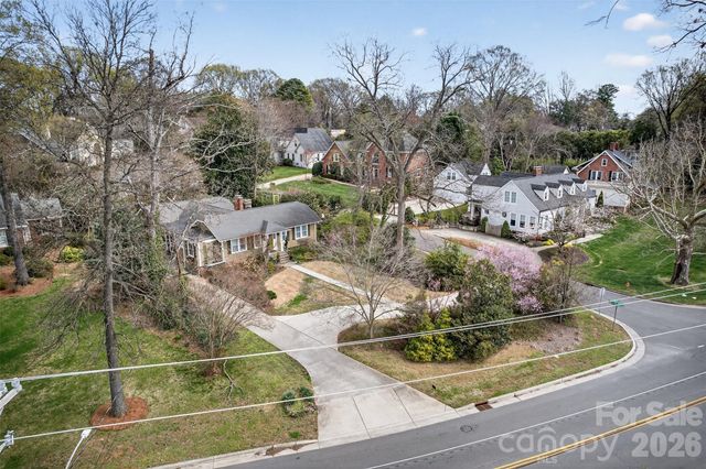 2527 Sharon Road, Charlotte, NC 28211