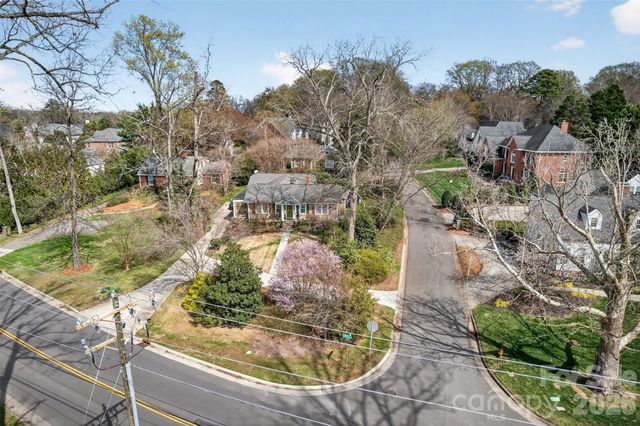2527 Sharon Road, Charlotte, NC 28211