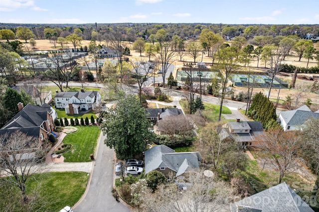 2527 Sharon Road, Charlotte, NC 28211