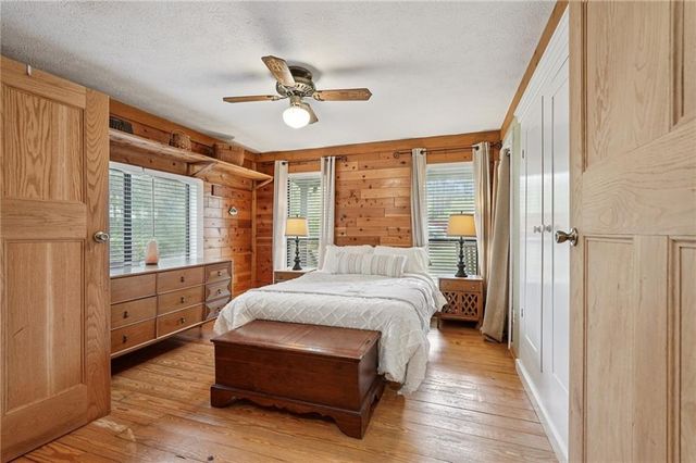 1066 Sea Oats SW Way, Lilburn, GA 30047