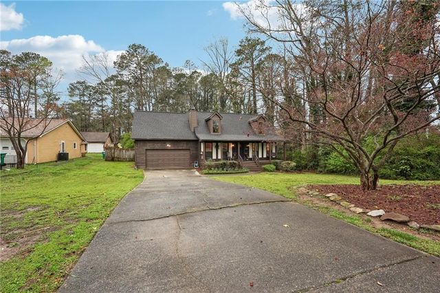 1066 Sea Oats SW Way, Lilburn, GA 30047