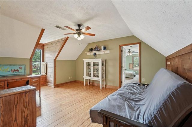 1066 Sea Oats SW Way, Lilburn, GA 30047