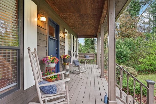 1066 Sea Oats SW Way, Lilburn, GA 30047