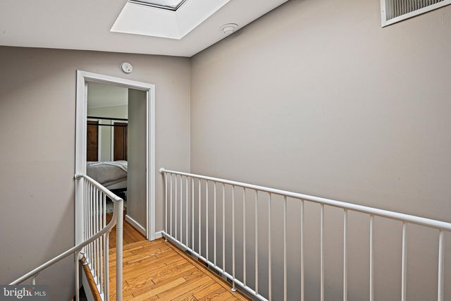 1223 PROVIDENCE TER, Mclean, VA 22101