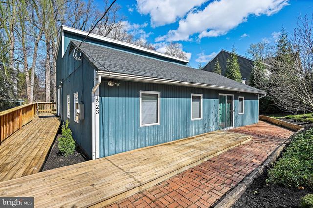 1223 PROVIDENCE TER, Mclean, VA 22101