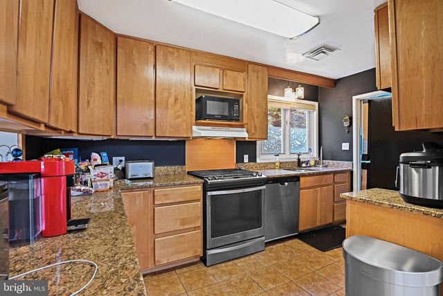 1223 PROVIDENCE TER, Mclean, VA 22101