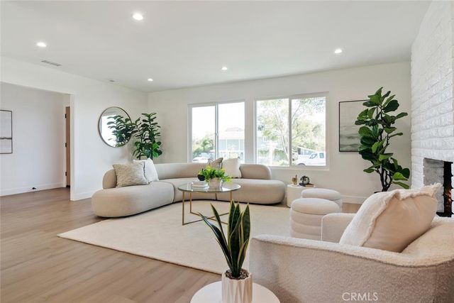4296 Avenida Amelgado, Thousand Oaks, CA 91360