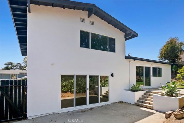 4296 Avenida Amelgado, Thousand Oaks, CA 91360