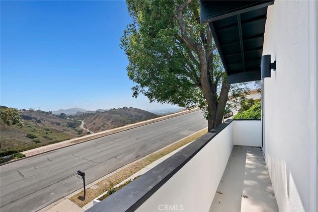 4296 Avenida Amelgado, Thousand Oaks, CA 91360