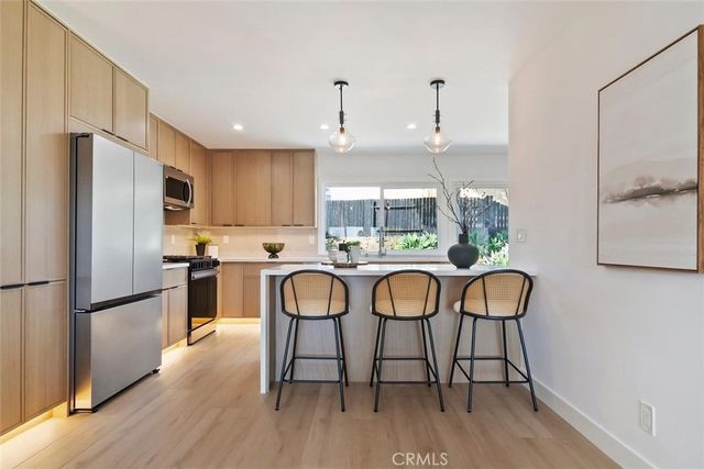 4296 Avenida Amelgado, Thousand Oaks, CA 91360
