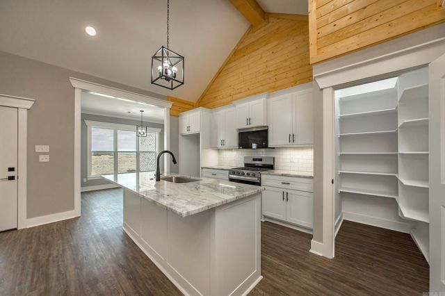 223 Michelle Drive, Beebe, AR 72012