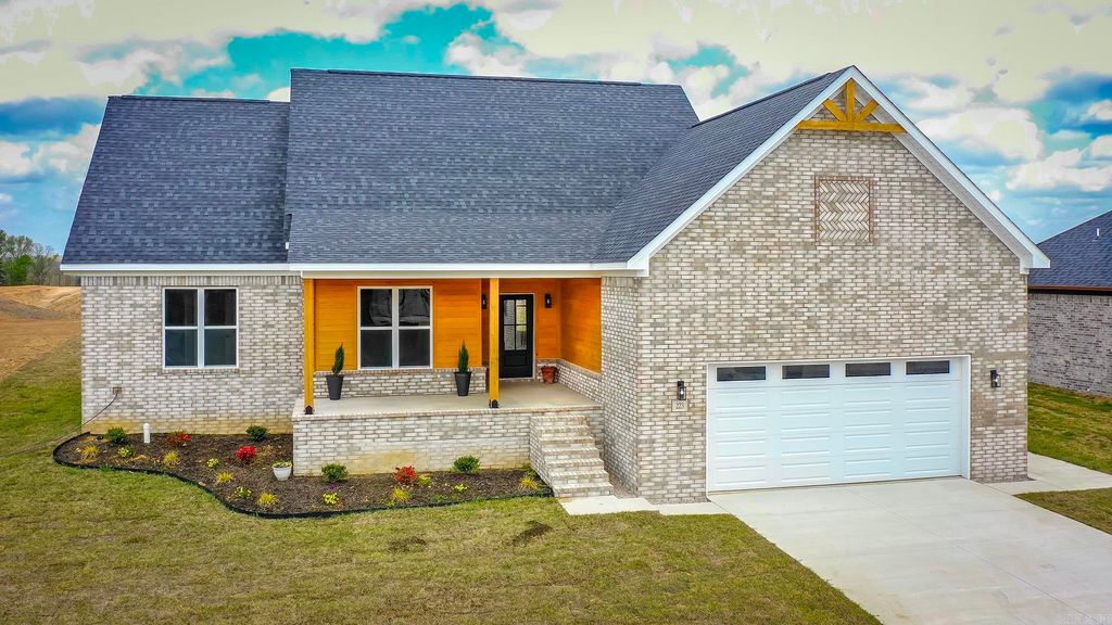 223 Michelle Drive, Beebe, AR 72012