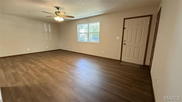 301 Ackerman Place, Troy, IL 62294