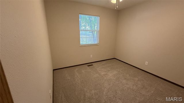 301 Ackerman Place, Troy, IL 62294