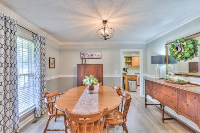 206 Amanda Dr, Bell Buckle, TN 37020