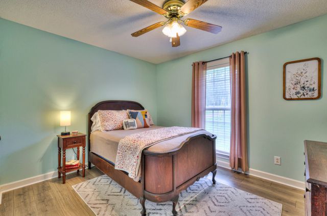 206 Amanda Dr, Bell Buckle, TN 37020