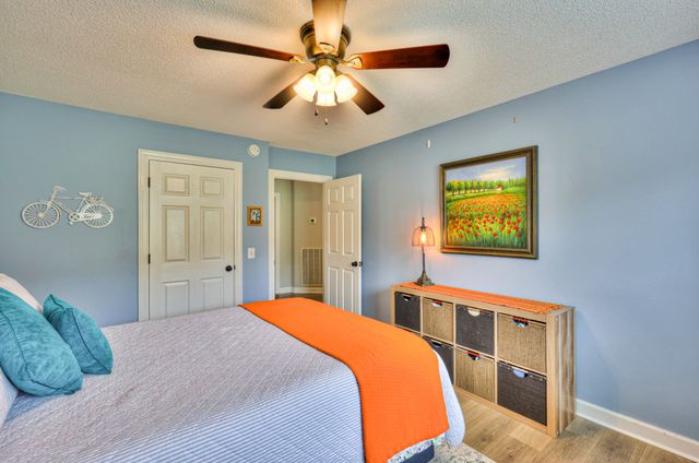 206 Amanda Dr, Bell Buckle, TN 37020