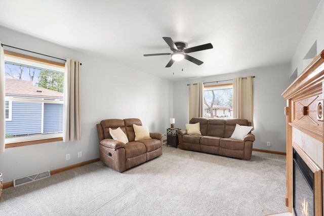 4627 Kiley AVENUE, Milwaukee, WI 53223