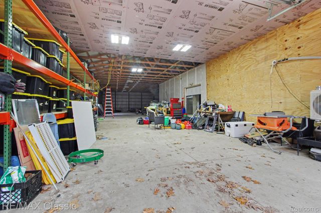 9800 Moon Road, Saline, MI 48176