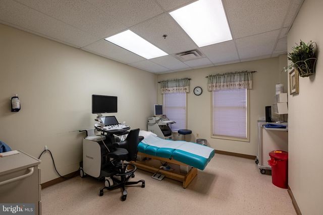 3450 OLD WASHINGTON RD #202, Waldorf, MD 20602