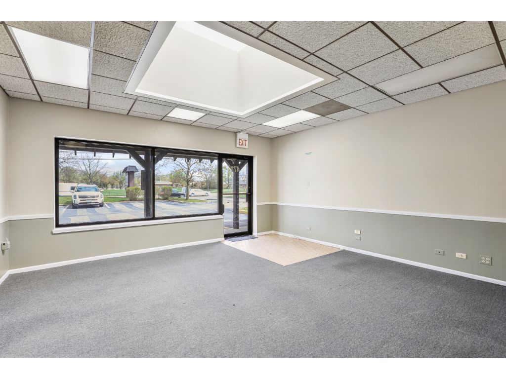 471 W Wise Road, Schaumburg, IL 60193 — photo 5