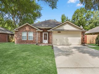 27097 Crown Chase Drive, Kingwood, TX 77339