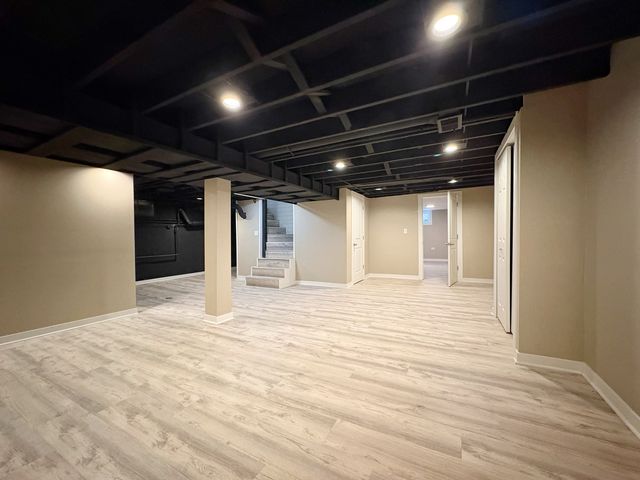 215 S Forest Avenue, Palatine, IL 60074